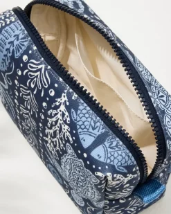Tommy Bahama Hamilton Sealife Cosmetic Case-Women Luggage & Travel|Luggage & Travel