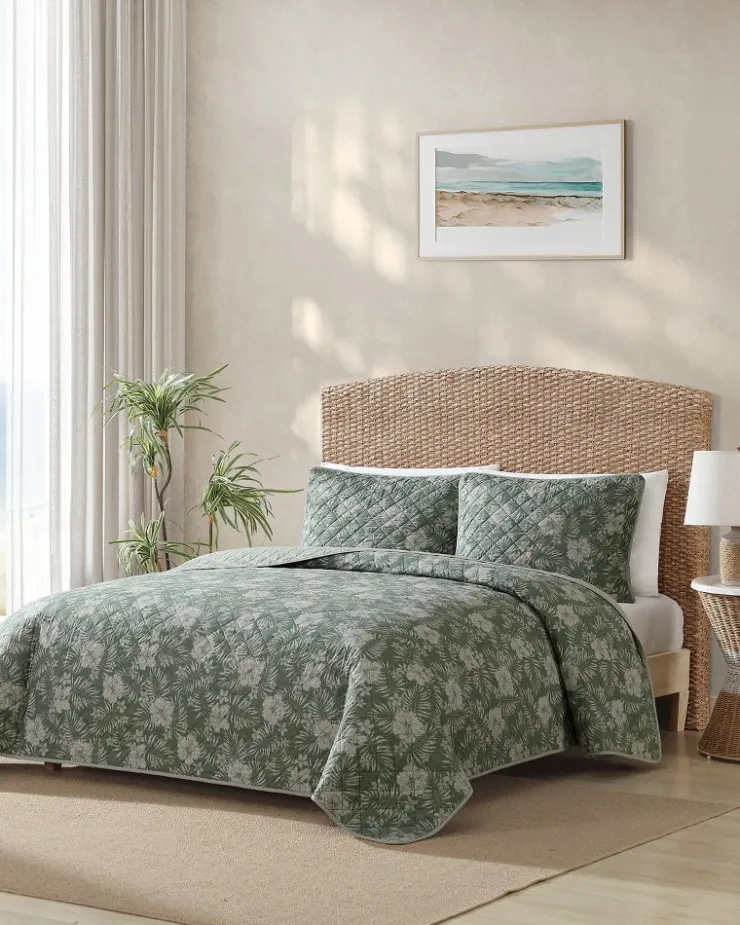 Tommy Bahama Hibiscus Reversible 3-Piece King Quilt Set- Quilts & Blankets