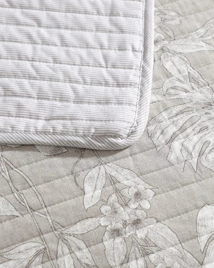 Tommy Bahama Jungle Toile Reversible 3-Piece Full/Queen Quilt Set- Quilts & Blankets