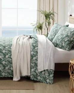 Tommy Bahama Pineapple Venture 3-Piece King Quilt Set- Quilts & Blankets